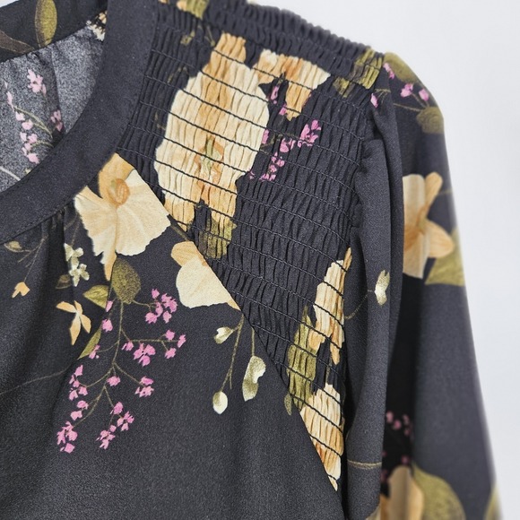 Ava & Viv Womens 1X Black Floral Smocked Split Neck Blouse Long Sleeve Top - Picture 3 of 8